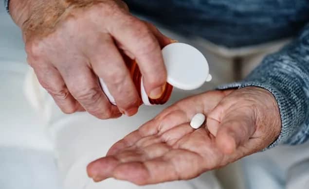 Jak odliczyć wydatki na leki od podatku i zaoszczędzić na podatkach