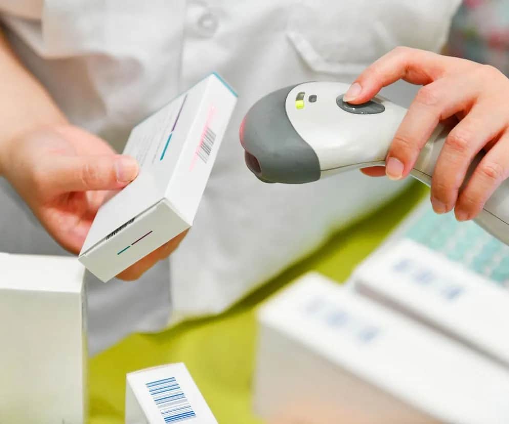 Czy można zwrócić suplement diety do apteki? Poznaj zasady zwrotu